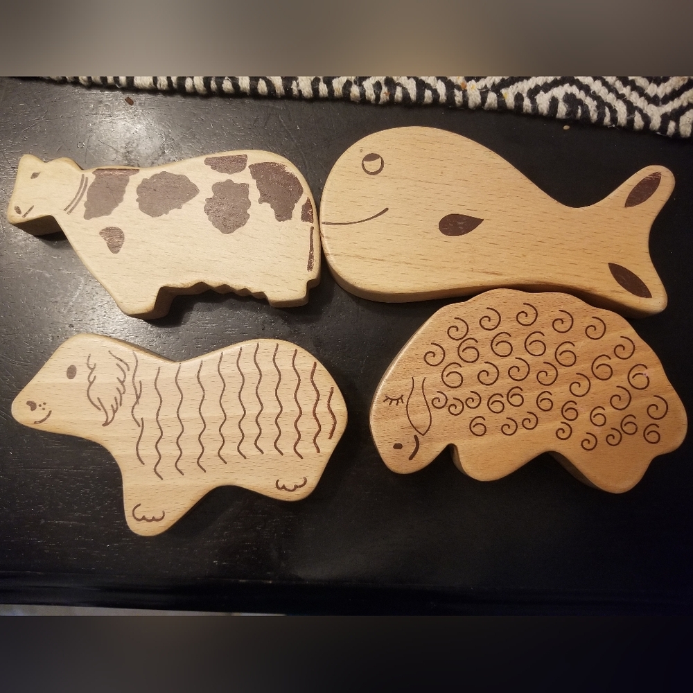 1st Note Wood Animal Shakers